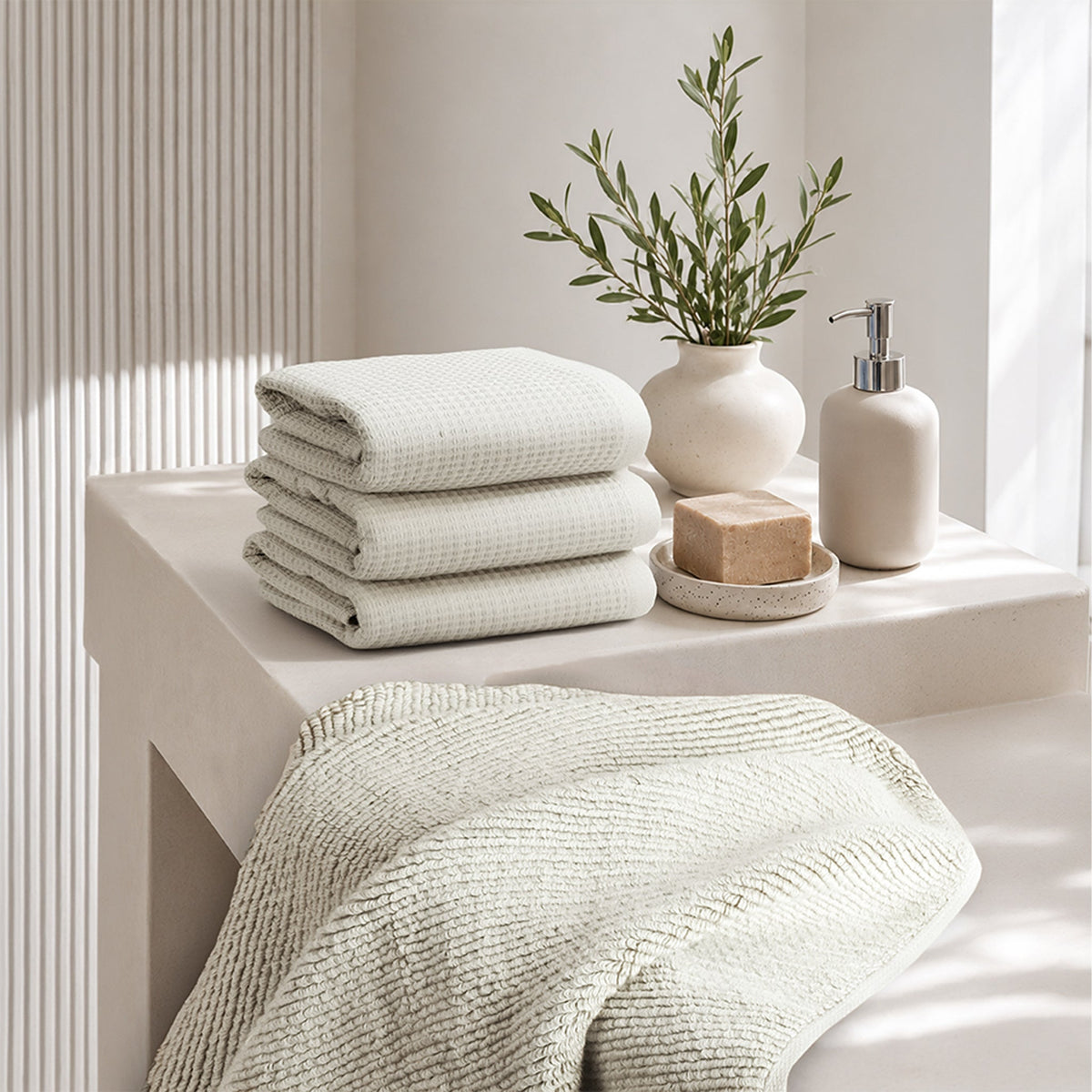NOLA 4-Pack 100% Turkish Cotton Hand Towels – Waffle 600 GSM Wholesale Case Pack of 24
